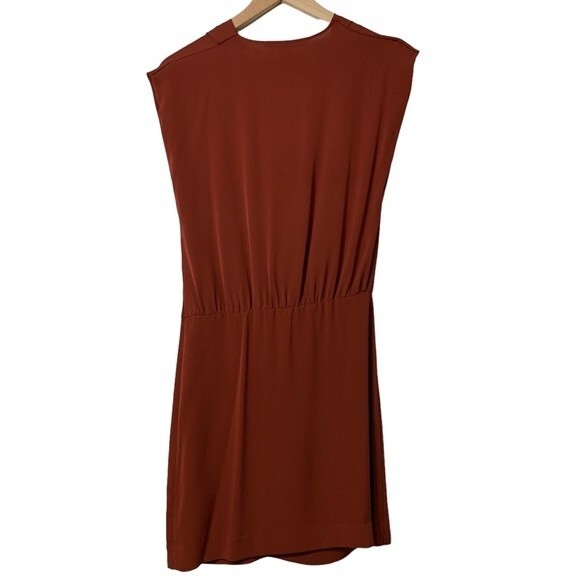 100% Silk DIANE VON FURSTENBERG Crimson "New Reara" Dress. Size 0 - Picture 5 of 7